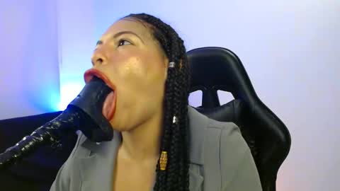 anabel alice gandara  online show from 01/17/25, 08:13