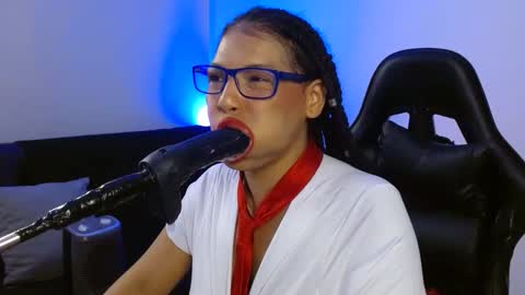 anabel alice gandara  online show from 01/28/25, 07:22