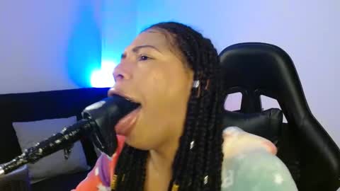 anabel alice gandara  online show from 01/30/25, 10:50