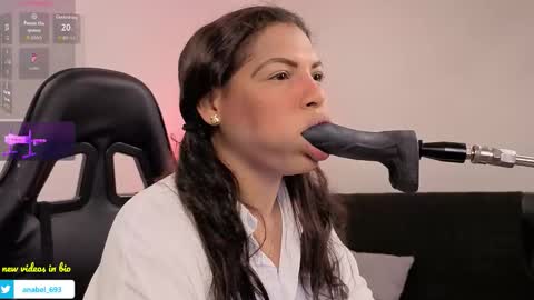 anabel alice gandara  online show from 10/05/25, 11:08