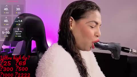 anabel alice gandara  online show from 10/21/25, 09:43