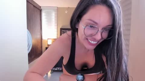 Anabel online show from 12/18/24, 04:06