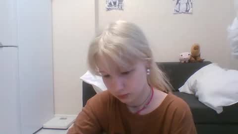 Malvina online show from 07/05/26, 04:47
