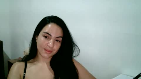 Snapshot of anabelenogueira1 chatting on 05/27/26, 11:13 anabelenogueira1 online show from 05/27/26, 11:13