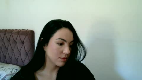 anabelenogueira1 online show from 06/18/26, 03:38