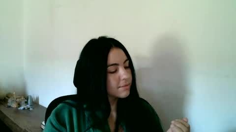 anabelenogueira1 online show from 07/05/26, 04:25
