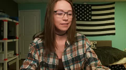 Snapshot of anabelleleigh chatting on 03/17/26, 02:05 Anabelleleigh online show from 03/17/26, 02:05