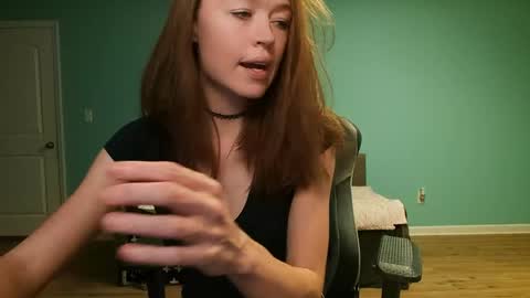 Snapshot of anabelleleigh chatting on 05/28/26, 03:37 Anabelleleigh online show from 05/28/26, 03:37