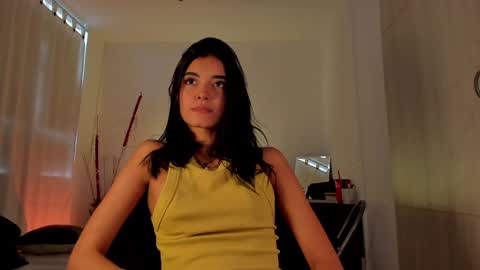 ANABEL WOLF  online show from 02/03/25, 07:21