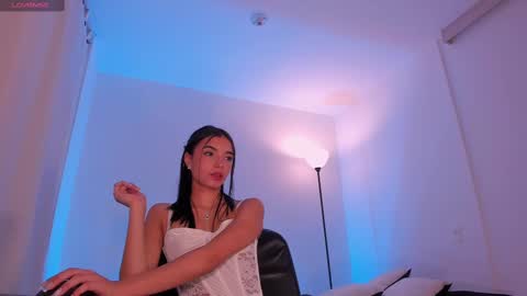 ANABEL WOLF  online show from 03/10/25, 11:49