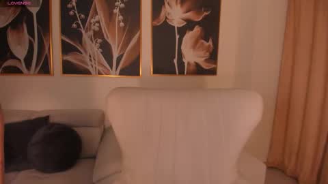 Ana  online show from 11/24/25, 02:28