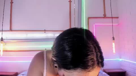 Anna online show from 06/18/26, 04:33