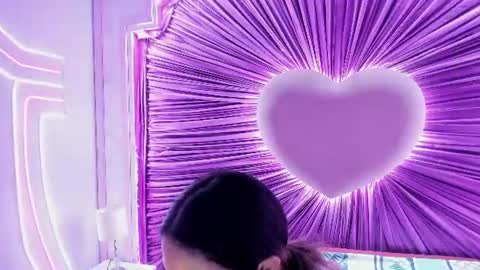 Anna online show from 06/22/26, 12:02