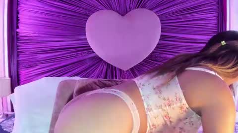 Anna online show from 07/17/26, 04:12