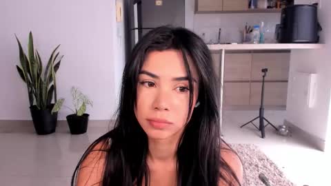 Snapshot of anahenao chatting on 12/03/25, 07:12 Ana Henao or Annie... Follow me ahenaocb Insta X online show from 12/03/25, 07:12