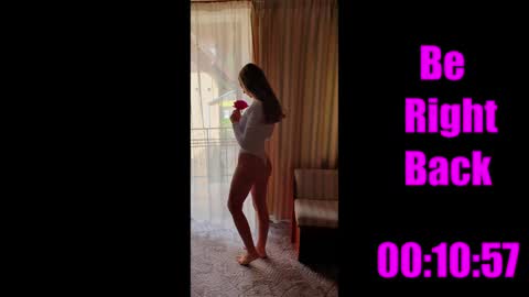 Anahi online show from 12/21/24, 08:39