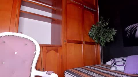 Snapshot of anahi__18 chatting on 02/04/26, 03:12 Anahi online show from 02/04/26, 03:12