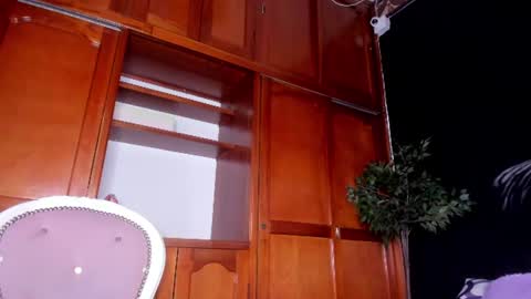 Snapshot of anahi__18 chatting on 07/24/26, 03:04 Anahi online show from 07/24/26, 03:04