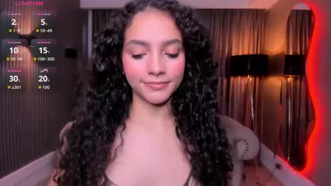 Anahi Curlie online show from 06/10/26, 11:31