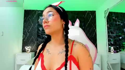 Im Sara  online show from 07/28/26, 03:24
