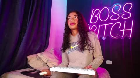 anais  cooper  online show from 12/03/24, 07:11