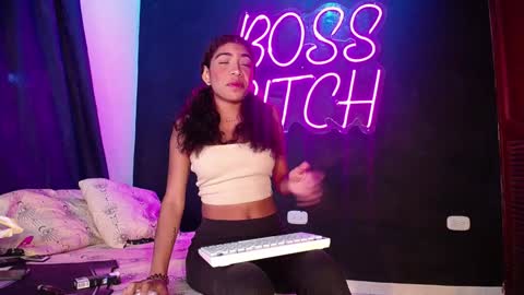 anais  cooper  online show from 12/05/24, 07:06