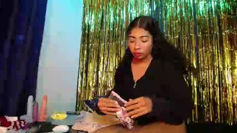 anais  cooper  online show from 01/14/25, 10:02