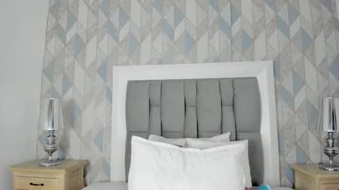   online show from 09/25/25, 11:47