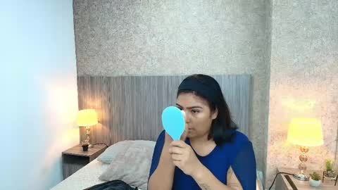Snapshot of anais_espinosa chatting on 06/01/26, 11:12 Anais online show from 06/01/26, 11:12