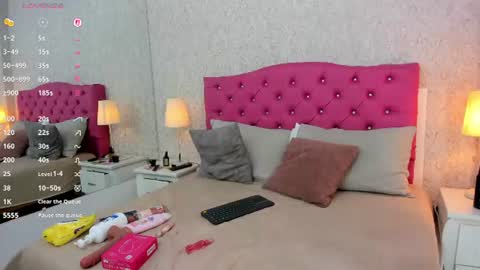 Anais online show from 06/27/26, 07:30