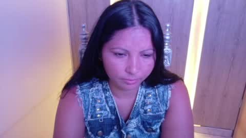 Anais online show from 07/22/26, 12:41