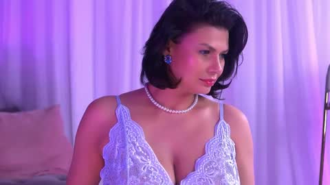 Anais online show from 04/03/26, 03:59