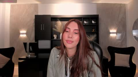 Snapshot of anaisnin1 chatting on 10/31/25, 03:18 Anais Nin online show from 10/31/25, 03:18