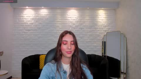 Snapshot of anaisnin1 chatting on 11/06/25, 03:29 Anais Nin online show from 11/06/25, 03:29