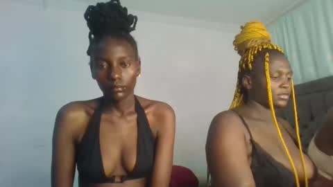 Snapshot of analeia_ chatting on 01/28/25, 02:32 Analeia online show from 01/28/25, 02:32