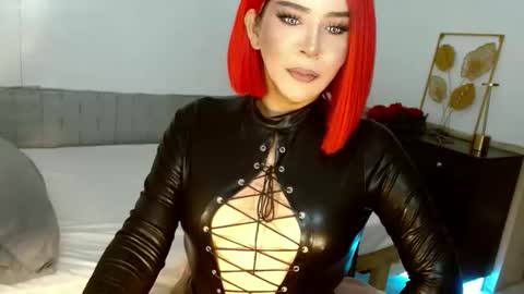 Snapshot of analordgoddessxx chatting on 11/04/25, 01:59 Thena online show from 11/04/25, 01:59