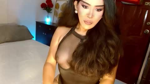 Thena online show from 02/15/26, 11:01