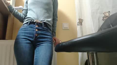 analove200 online show from 12/04/24, 02:48