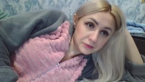 analqueen2024 online show from 12/27/24, 11:21