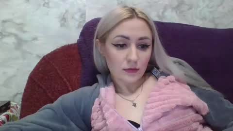 analqueen2024 online show from 12/28/24, 04:09