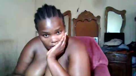 Snapshot of analslut1987 chatting on 02/07/25, 03:08 analslut1987 online show from 02/07/25, 03:08