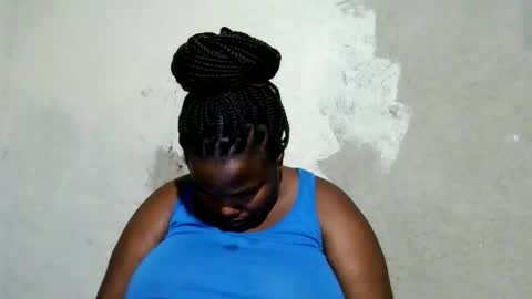 Snapshot of analslut1987 chatting on 10/10/25, 07:02 analslut1987 online show from 10/10/25, 07:02