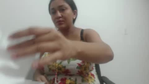 analy_hot online show from 12/18/25, 02:06
