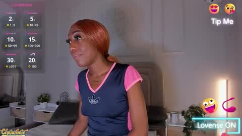 anamonroee online show from 10/11/25, 11:42