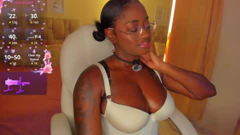 A N A  my connection hours are from 600 pm to 12 pm Colombian time online show from 05/22/26, 01:24