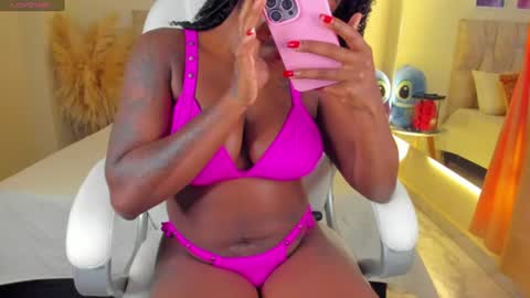 A N A  my connection hours are from 600 pm to 12 pm Colombian time online show from 07/19/26, 01:26