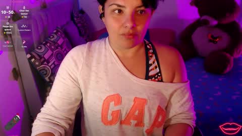 Ana online show from 09/30/25, 01:49