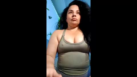 Snapshot of anaspark chatting on 12/04/25, 02:04 Ana online show from 12/04/25, 02:04