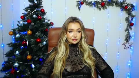 anastacyyellig online show from 12/14/24, 03:40