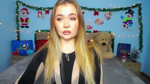 anastacyyellig online show from 01/10/25, 05:26